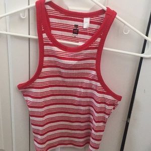 Sleeveless red and white striped crop top